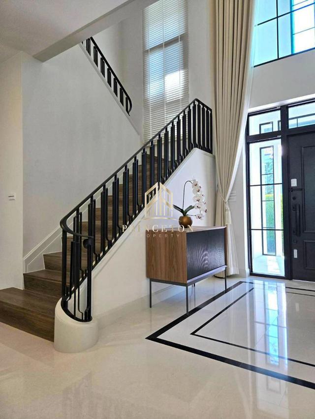 Luxury House For Rent Nantawan Rama 9 New Krungthep Kreetha 7