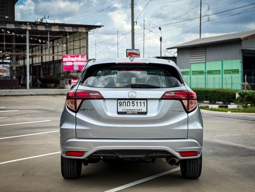 Honda HRV 1.8El ปี17 7
