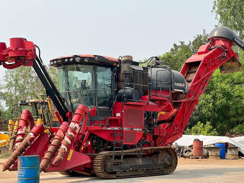 ส่งต่อรถตัดอ้อย CASE IH A8810 ปี 2018 4