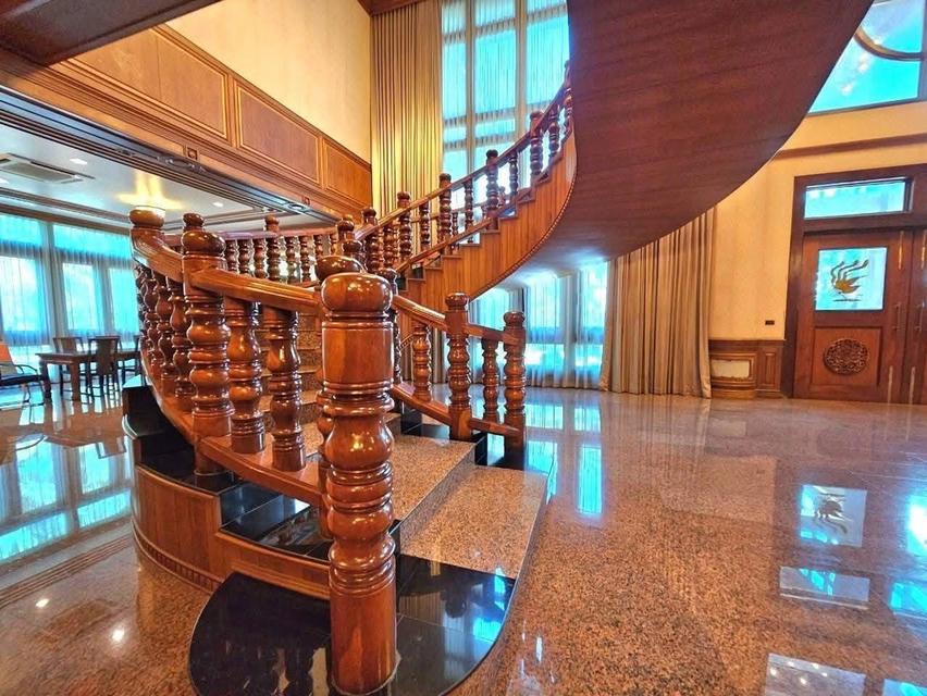 ขายคฤหาสน์หรู ในตัวเมืองศรีราชา ชลบุรี 8