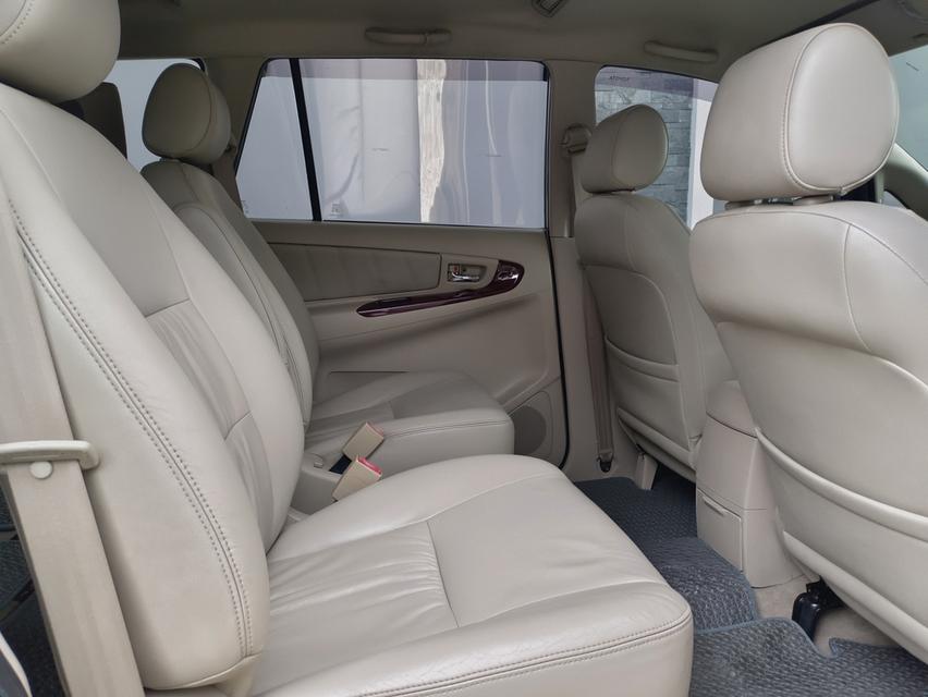 TOYOTA INNOVA 2.0V ท็อปสุด รถมือเดียว รูปที่ 7