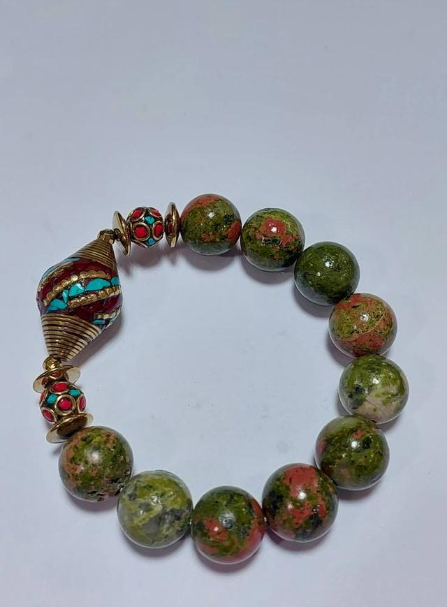 ข้อมือหิน Unakite 14 mm ลูกปัดเนปาล ยาว 18 cm.
