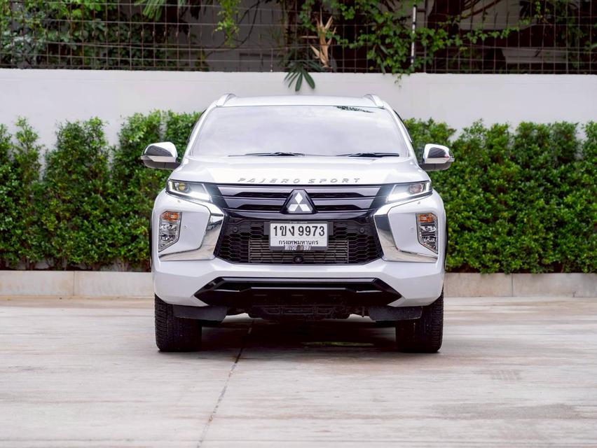Mitsubishi  Pajero Sport 2.4 GT Premium 4WD  ปีจด 2020 6