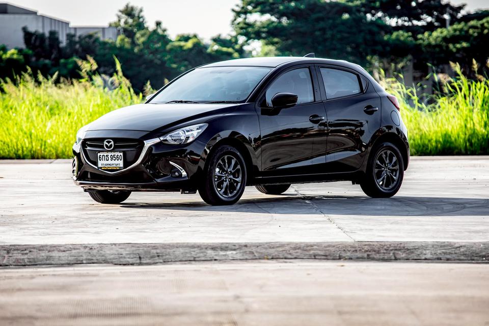 Mazda2 1.3 HighConnect Sport ปี 2017 สีดำ 11