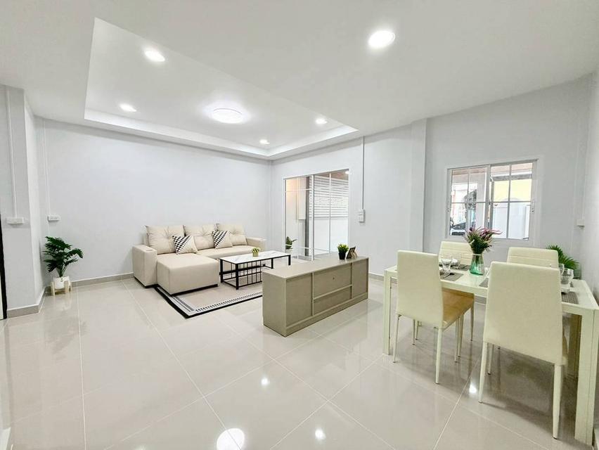 ✨หมู่บ้านอุบลชาติ2 ไทรม้า ท่าอิฐ✨ทาวน์เฮาส์ 2 ชั้น หลังมุม ตกแต่งใหม่พร้อมอยู่ ใจกลางเมืองนนทบุรี ห่างจากถนนรัตนาธิเบศร์เพียง 5 นาที 11