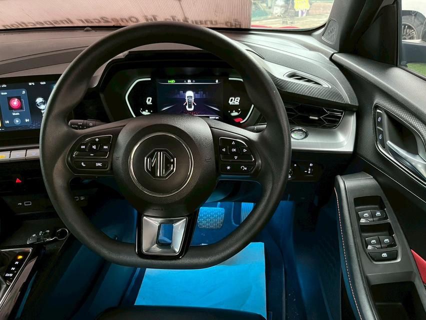 NEW MG 5 1.5 10TH ANNIVERSARY AUTO 2024 16