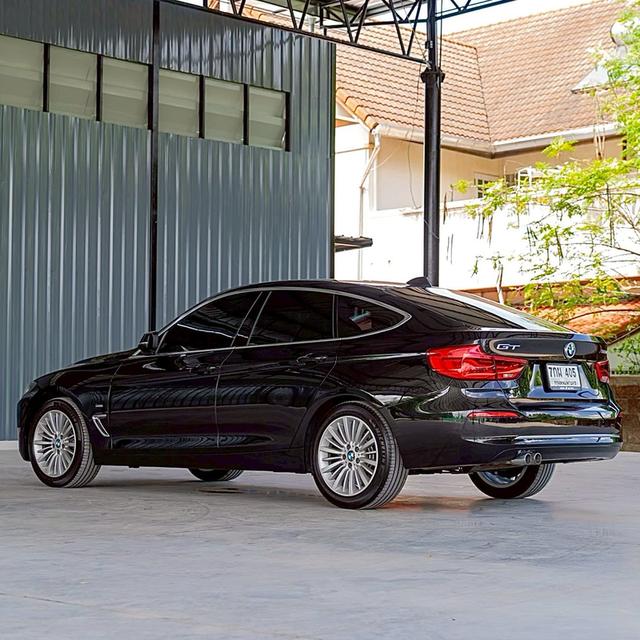 รหัสรถ 12AT405 BMW 320d 2.0 Grand Turismo Luxury (F34) | จดทะเบียนปี : 2016 จด 18