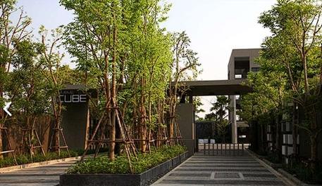 P526 ให้เช่าทาวน์โฮม 3 ชั้น โครงการ โนเบิล คิวบ์ พัฒนาการ NOBLE CUBE PATTANAKARN เดินทางสะดวกไปทองหล่อ 10 นาที ตกแต่งพร้อมเข้าอยู่ 2