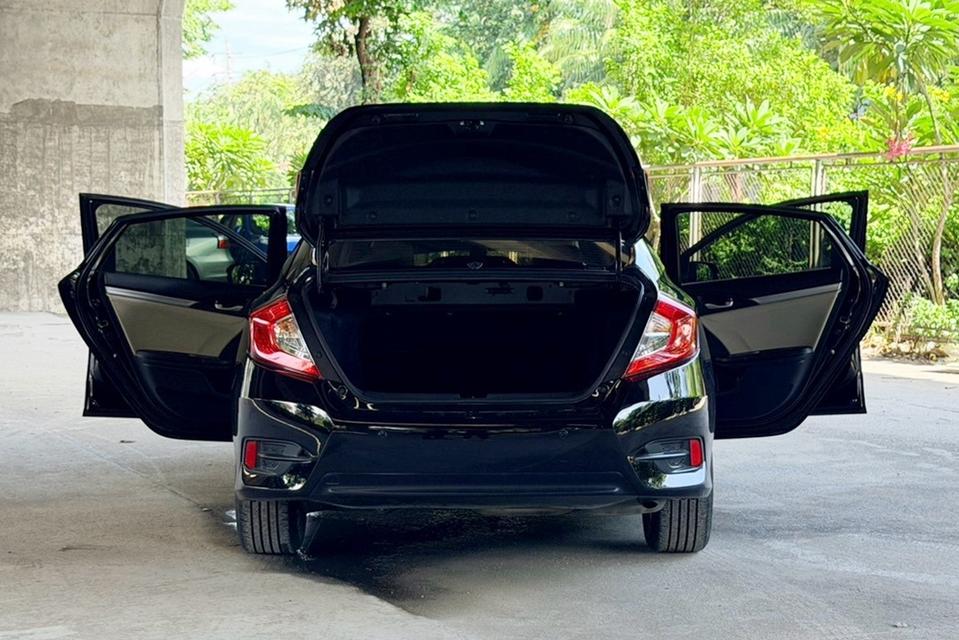 ð 2018 Honda CIVIC 1.8 EL AT āļĢāļđāļāļāļĩāđ 9