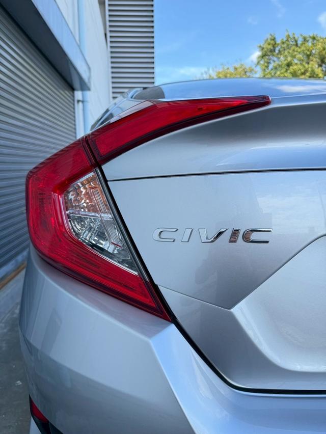 HONDA CIVIC 1.8E 2019 MINOR CHANGE มือเดียวป้ายแดง 13