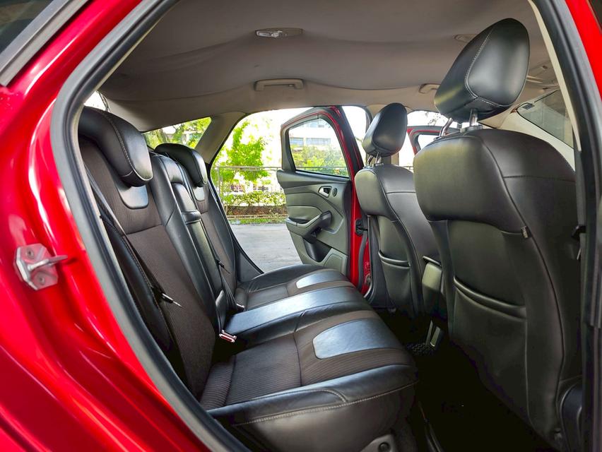 Ford Focus 2.0 S Hatchback AT ปี 2013 14