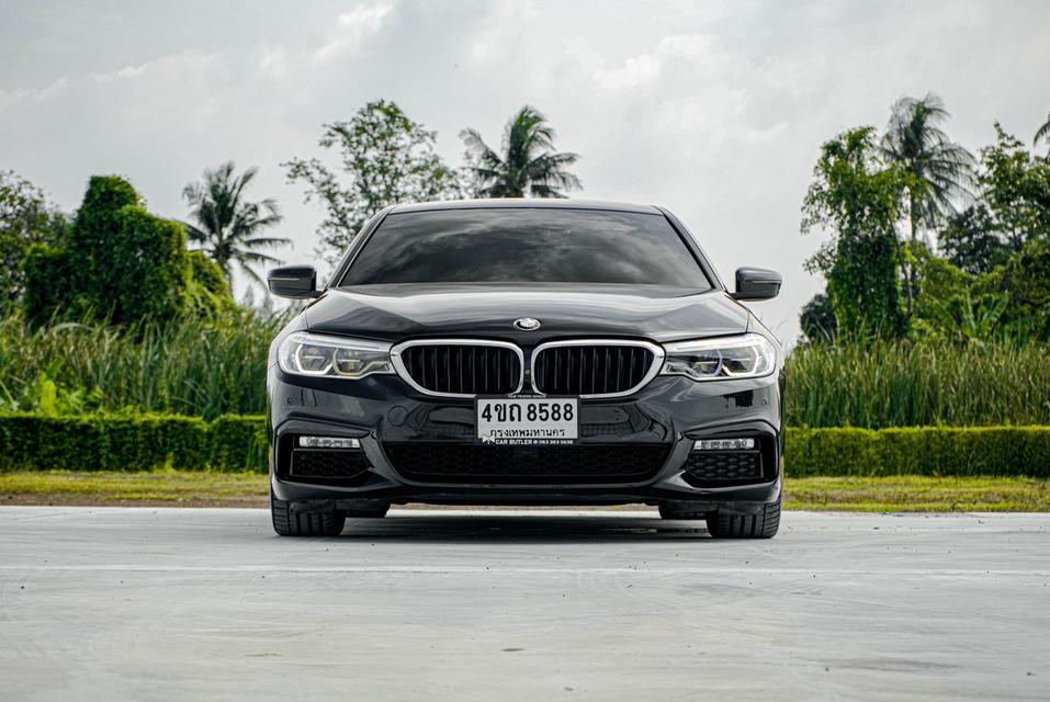 (แจ้งรหัสรถ CBL8588) BMW 530e 2.0 M Sport G30 AT 2018 รูปย่อยที่ 3