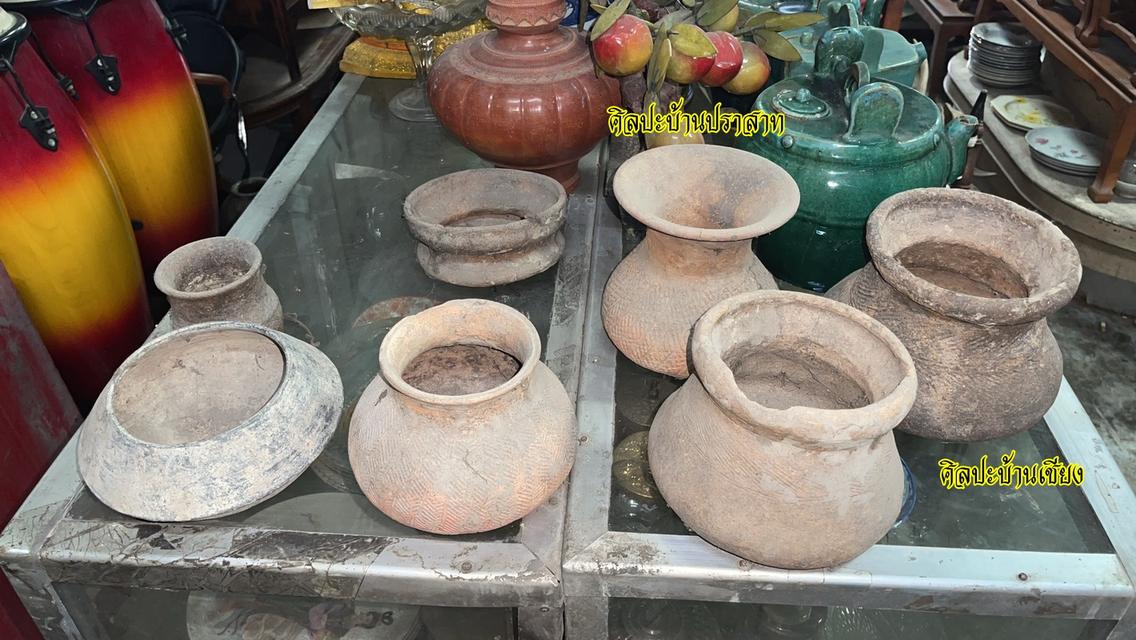 เครื่องปั้นดินเผาโบราณ เครื่องปั้นดินเผาบ้านเชียง ภาชนะดินเผาโบราณ