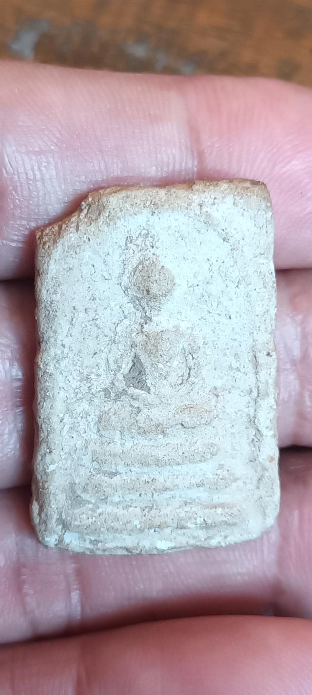 เปิดครับ    พระสมเด็จเก่าๆ