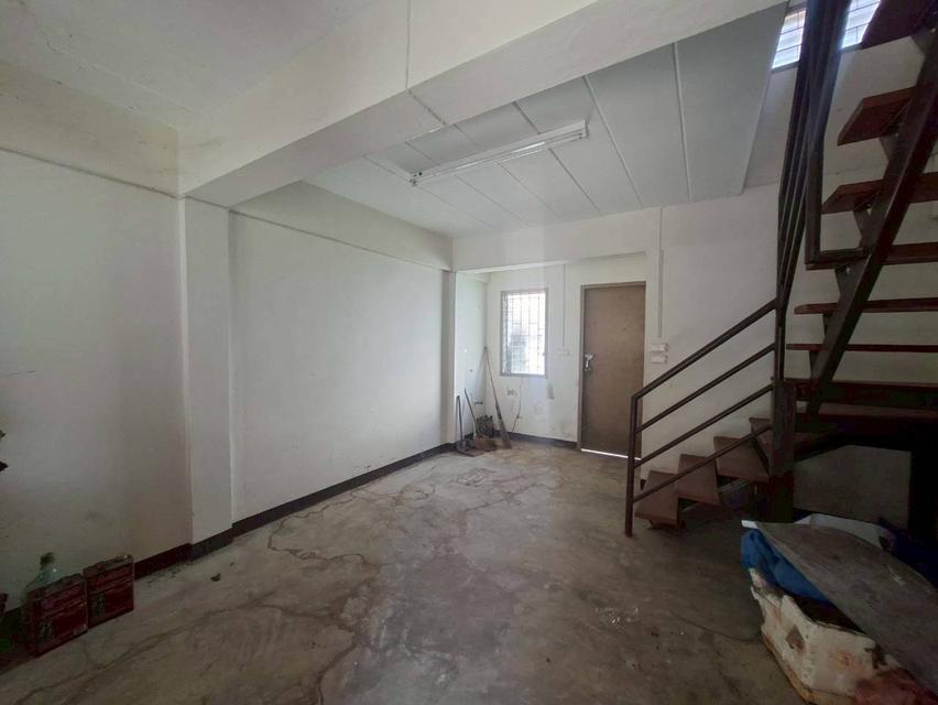 ขายบ้าน 2 ชั้น หมู่บ้านเอื้ออาทร 7/1 ธัญบุรี 4