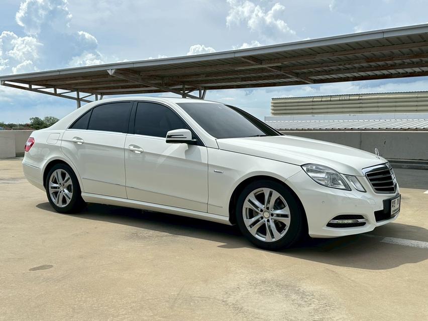 MERCEDES-BENZ E200 CGI Saloon (W212)1.8L Turbo 7G-Tronic BlueEfficiency