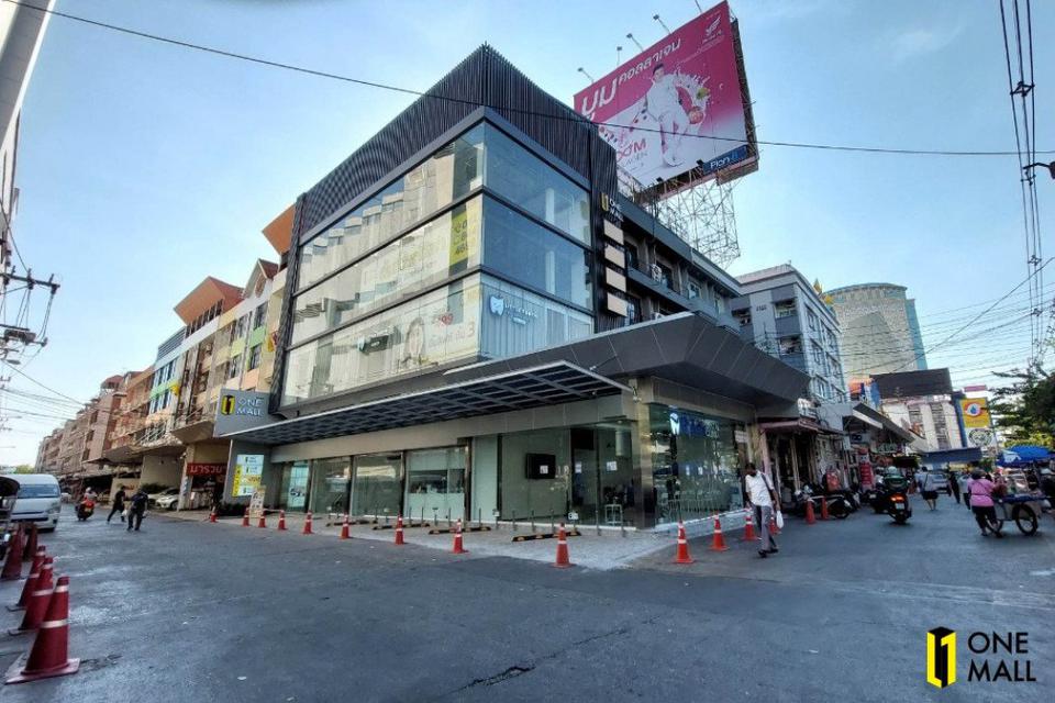 ให้เช่า อาคารพาณิชย์ ออฟฟิศ คลินิกเสริมความงาม อาคาร ONE MALL ปิ่นเกล้า 72 ตรม. 18 ตร.วา ติดกับโลตัสปิ่นเกล้า 1