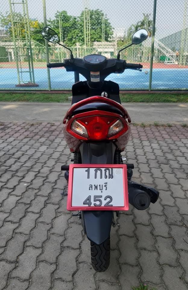 Yamaha Spark สีแดง 2