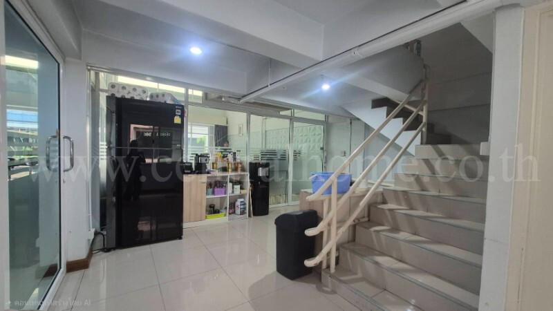 อาคารพาณิชย์ 5 ชั้น 2 คูหา การ์เด้นโฮม วิลเลจ - พหลโยธิน 60 8