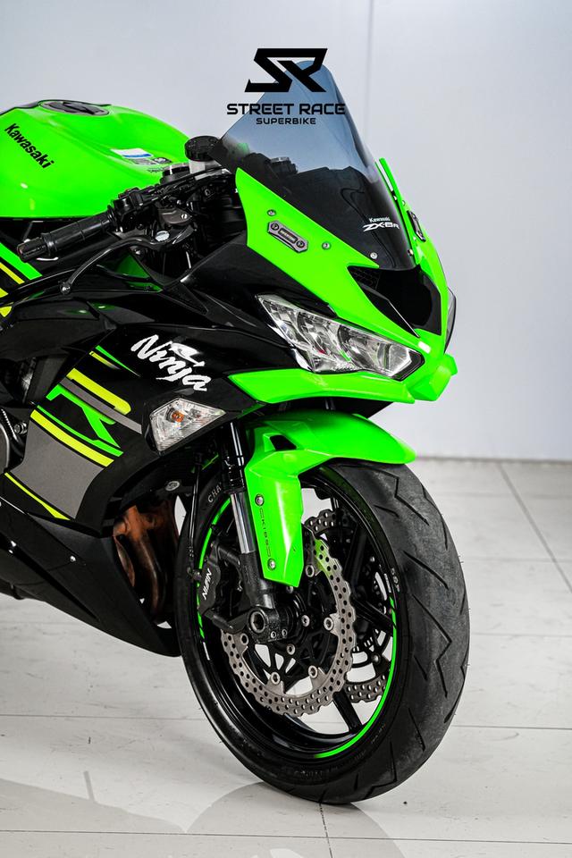 2019 Kawasaki ninja  ZX6R  4