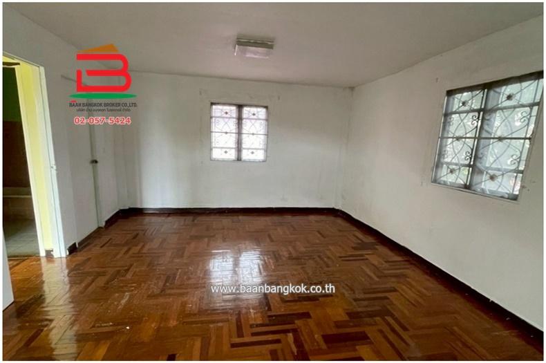บ้านเดี่ยว หมู่บ้าน คาซาลีน่า 2 เนื้อที่ 52.5 ตรว. ถนนนิมิตใหม่ เขตมีนบุรี 9