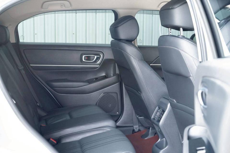 Honda HRV 1.5El ehev ปี22 12