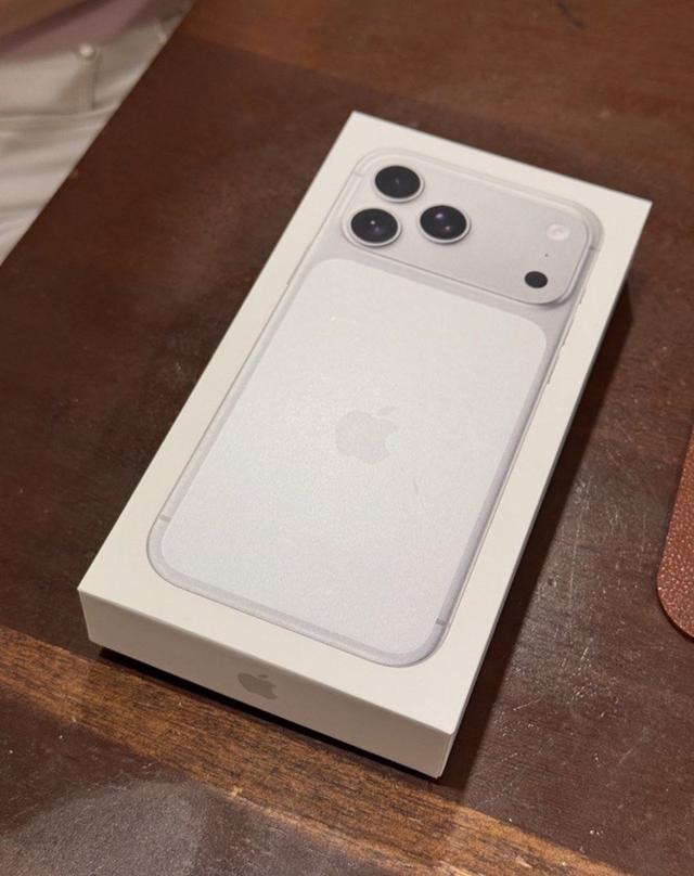 iPhone 17 Pro Max 256/512