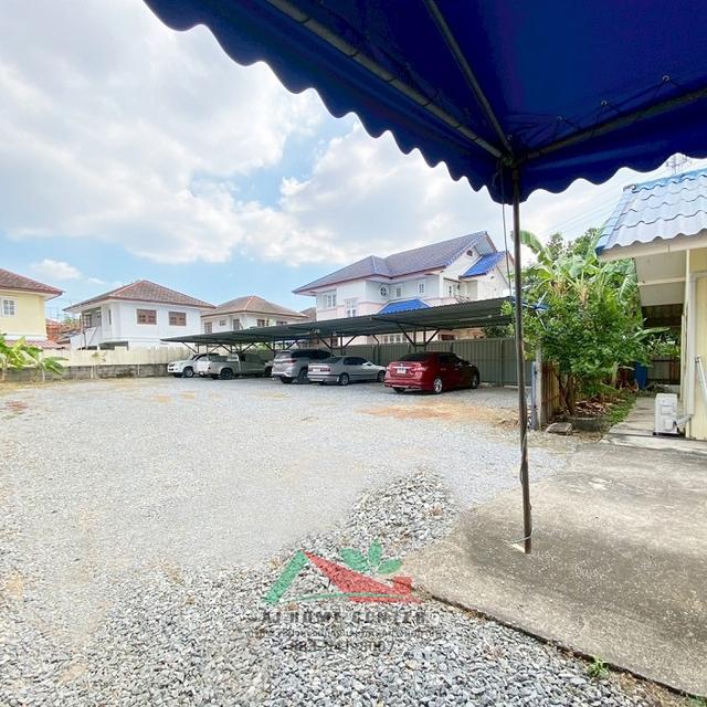 ขายที่ดินพร้อมบ้านชั้นเดียว ขนาด170.5ตรว. ซ.ช่างอากาศอุทิศ16 แยก8 ปัจจุบันปล่อยเช่าบ้านและที่จอดรถ 5