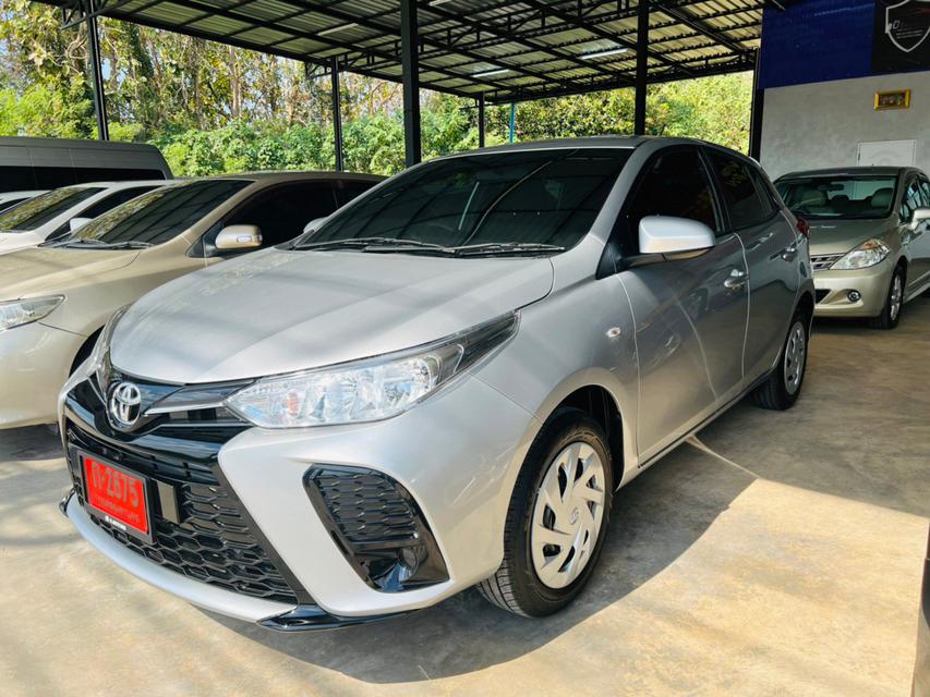 Toyota Yaris 2021 1.2 A/T 5