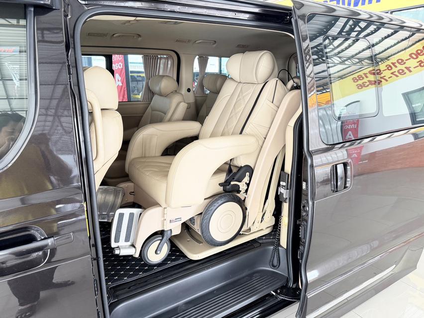 Hyundai H-1 2.5 Deluxe (ปี 2020) Wagon AT 12