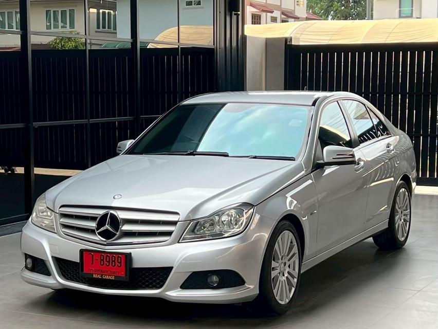 Mercedes-Benz C200 CGI 1.8 W204 Elegance Sedan