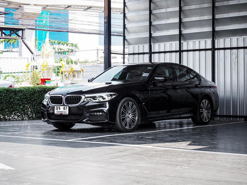 BMW 530E M Sport ปี 2019 สีดำ 3