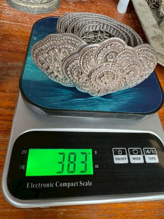 เข็มขัดเงินโบราณแท้ดึกดำบรรพ์ ถ้าเป็นภาษาคนเล่นพระก็จะเรียกว่าแท้ดูง่าย รูปที่ 2