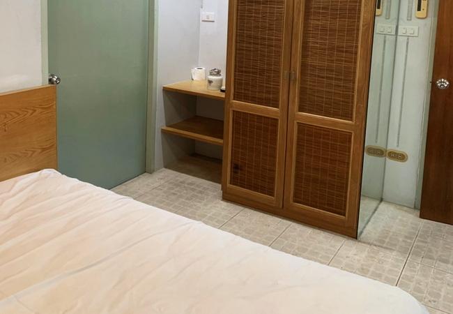 ให้เช่าบ้านเดี่ยว ซอยลาดพร้าว 101 แยก 13 บางกะปิ กรุงเทพ เนื้อที่ 41 ตร.ว. 4 ชั้น 6 นอน 4 น้ำ 6