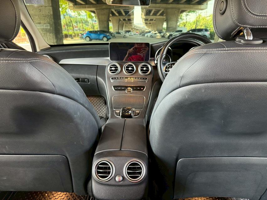 ขายรถ Benz C220D W205 ปี 2019 สีดำ เกียร์ออโต้ 14