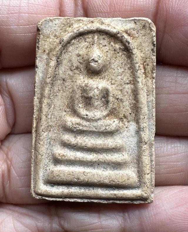 พระสมเด็จ องค์ละ 600 (ลูกค้ารับองค์ไหนแจ้งได้ค่ะ) 🙏 No.1 7