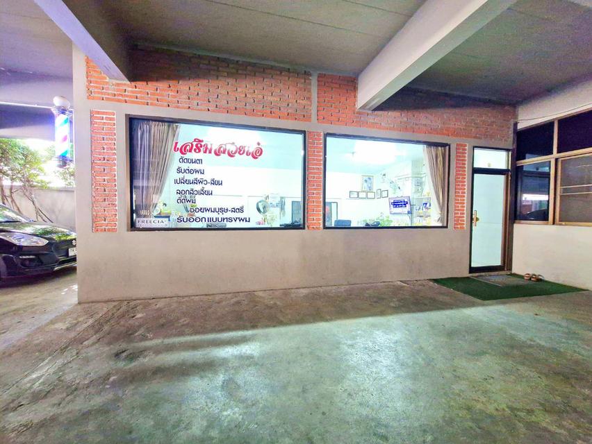 ให้เช่าห้องว่าง ใต้อพาร์ทเม้น ห้องเนื้อที่ประมาณ 13 ตรม  2