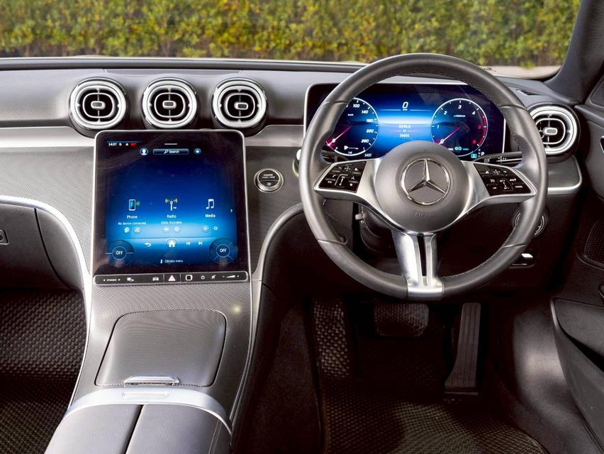 Benz C220d ปี22 10