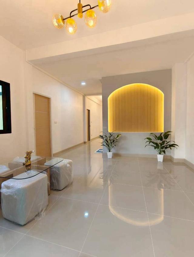 หมู่บ้านดิเอมเมอรัลด์พาร์ค2 ทำเลชัยพฤกษ์ ราชพฤกษ์ทาวน์เฮ้าส์ 2 ชั้น หลังมุม ถนนเมน 9