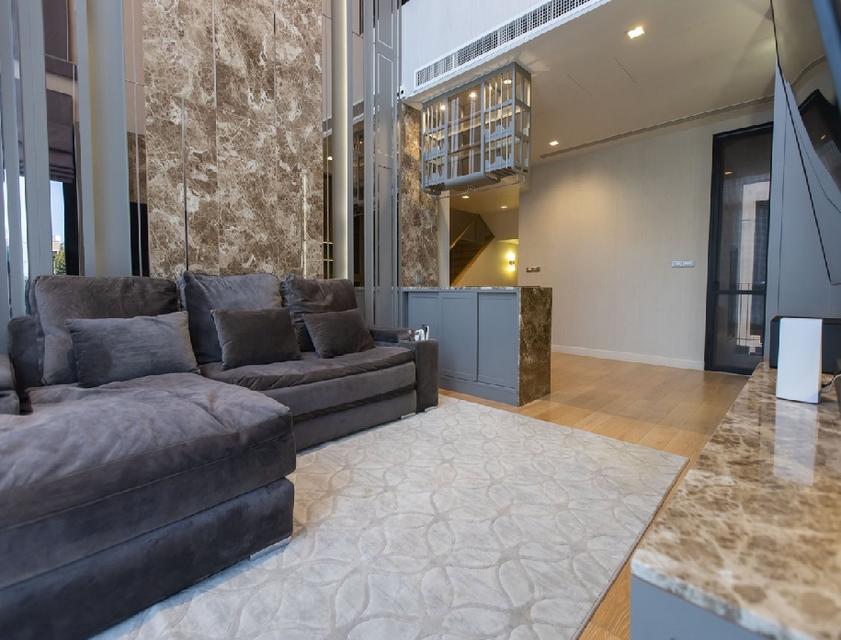 ให้เช่าบ้านเดี่ยว 3 ชั้น ตกแต่งหรู / โครงการ อาร์เทล เอกมัย-รามอินทรา / ซอยสุคนธสวัสดิ์ 19 / บ้านสวยมาก / เฟอร์นิเจอร์ครบ 11