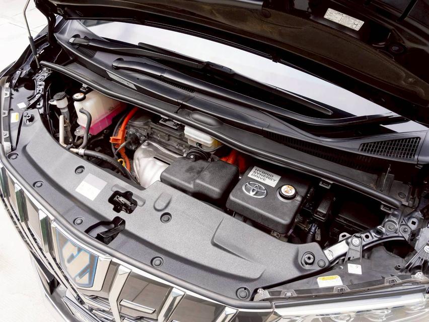 Toyota Alphard Hybrid GF 2.5L  ปี 2022 6