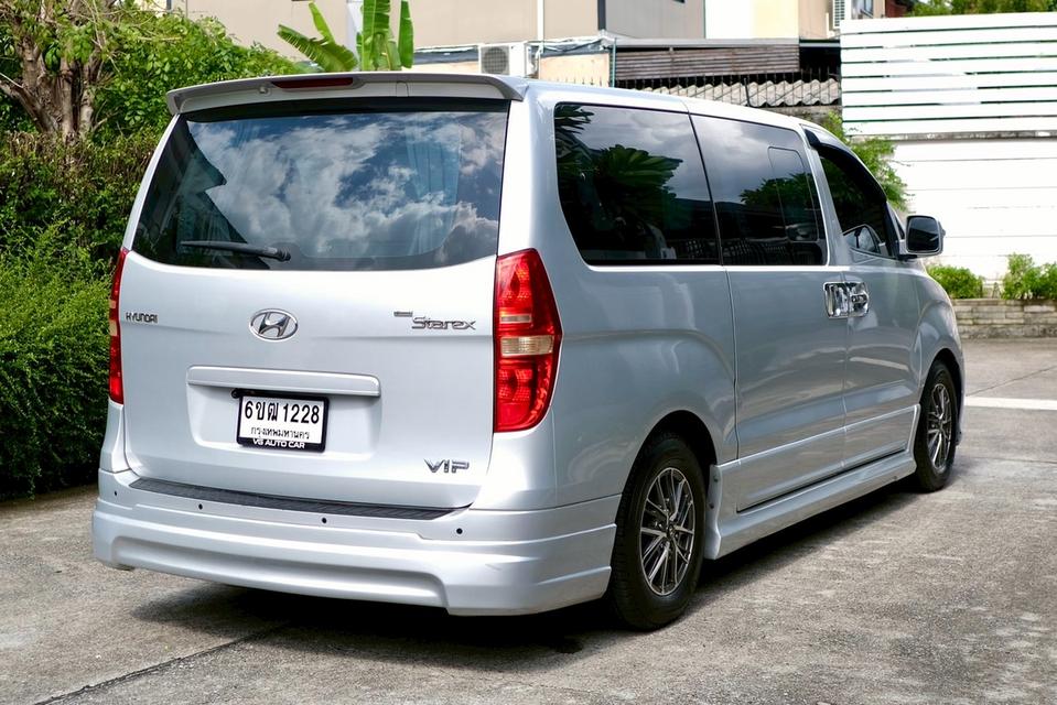 Hyundai Grand starex 2.5 Vip 7 ที่นั่ง รถสวย  12