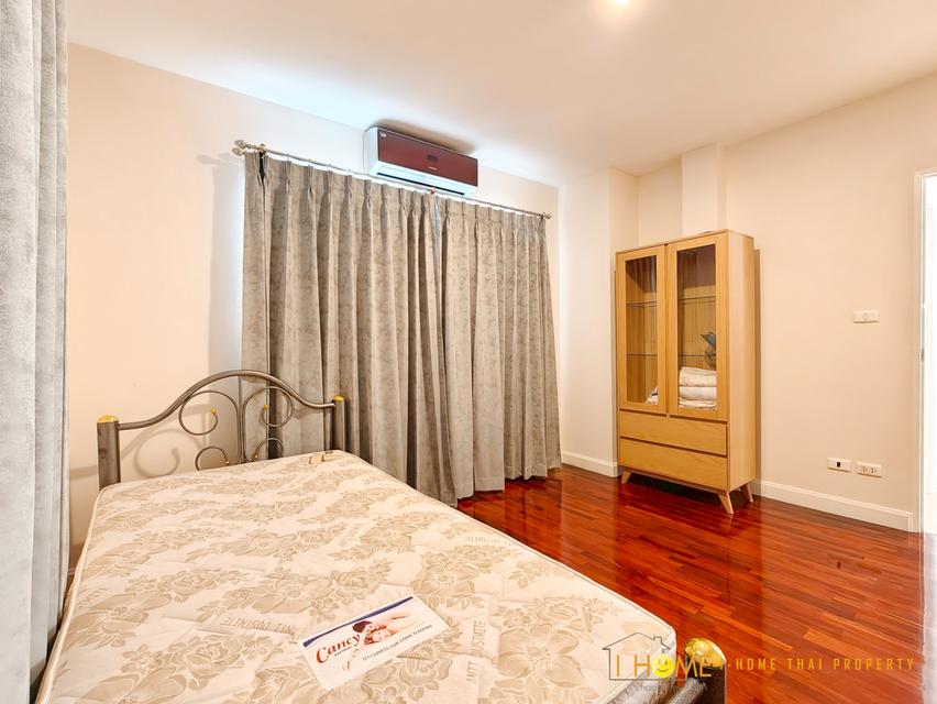 🏡 ให้เช่าบ้านเดี่ยวหลังใหญ่ 114 ตรว. 3 นอน 1 ทำงาน 1 แม่บ้าน 52,000.-/เดือน (รวมส่วนกลาง) ✨ 9