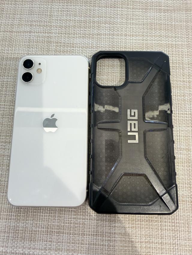 iPhone 11 128 หน้าจอมีตำหนิเล็กน้อยแต่เป็นจอแท้