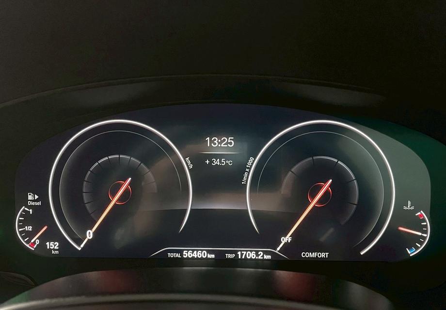 รหัสรถ AP8844 BMW 520 d M-Sport ปี 20 สีขาว ดีเซล 16