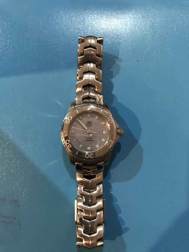 นาฬิกา tag heuer มือสองสภาพดีใช้น้อย