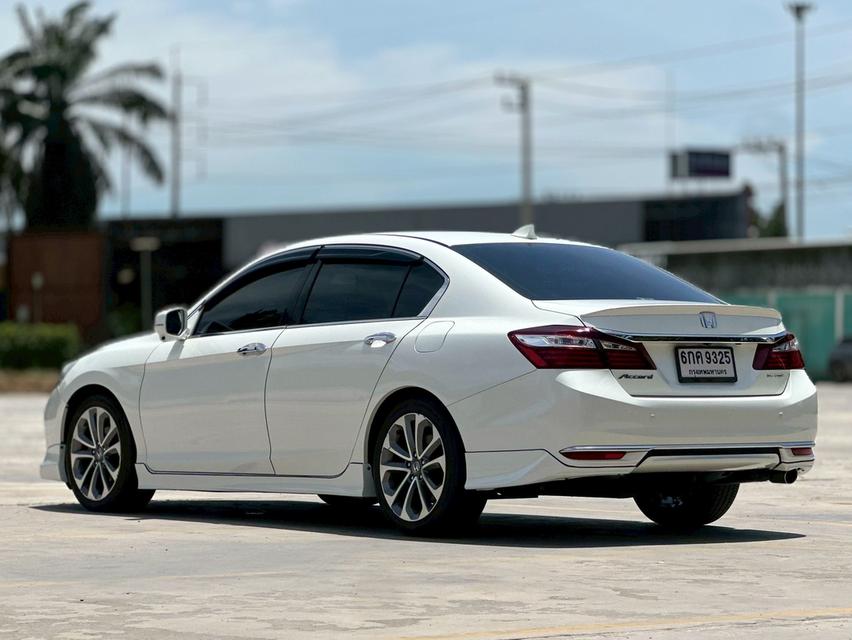 รหัสรถ PAT9325 Honda Accord 2.0EL A/T สีขาวมุก ปี 2017 5