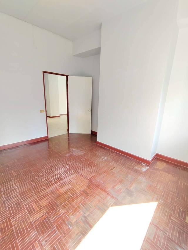 คอนโดหมู่บ้านสวนลลนา ขนาด 2 ห้องนอน 1 ห้องน้ำ 9