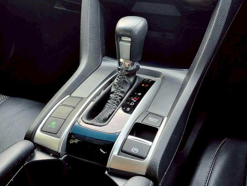 ขาย Honda Civic 1.8El ปี19 10