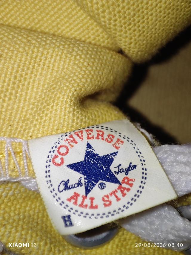 รองเท้า Converse แท้ รุ่นChuck Taylor All Star High(สีเหลือง) ผลิตปี2004 ป้ายส้นแบบยุค2000 รหัสสินค้า(SKU):1P961 เบอร์ 7 รูปที่ 6